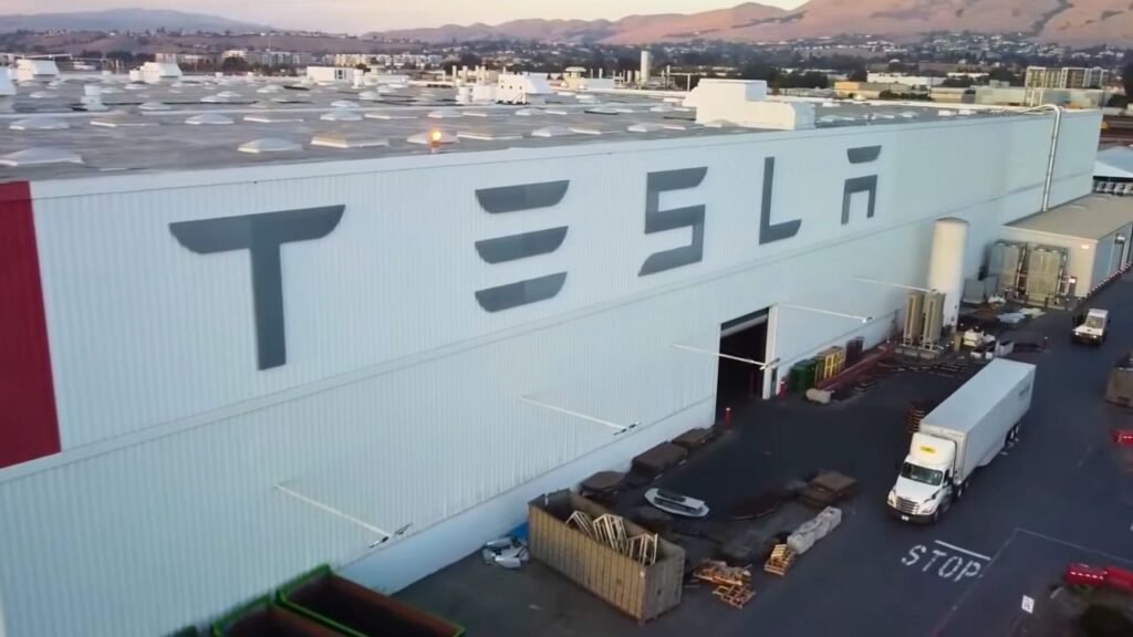 Tesla Semi A Foundation for the Motorhome (1)