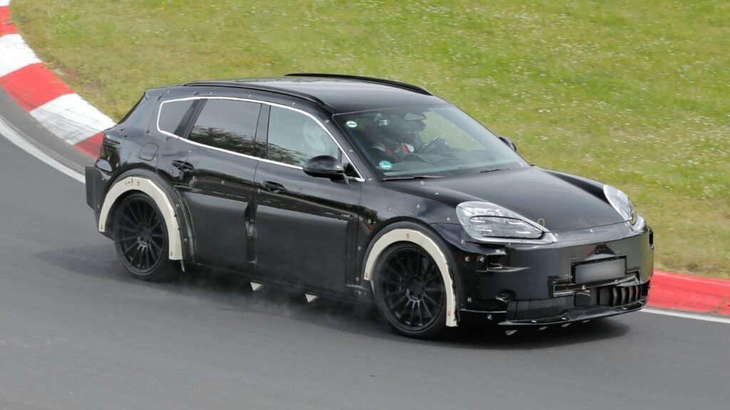 2026 Porsche Cayenne EV Spy Shots