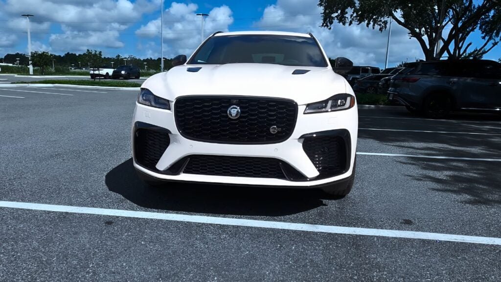 2025 Jaguar F-Pace SVR 575 Special Edition and Design Features