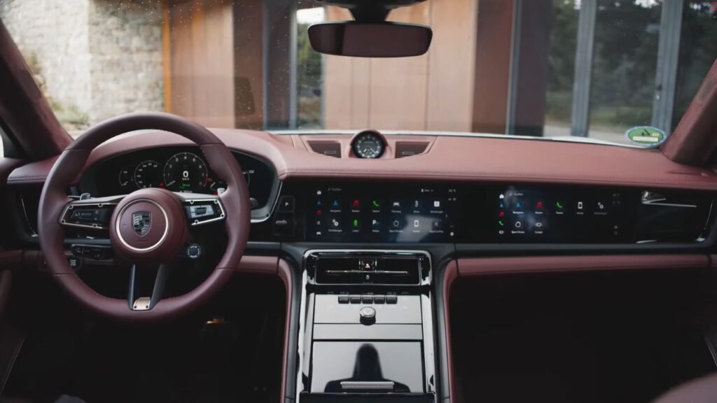2025 Porsche Panamera Powertrain