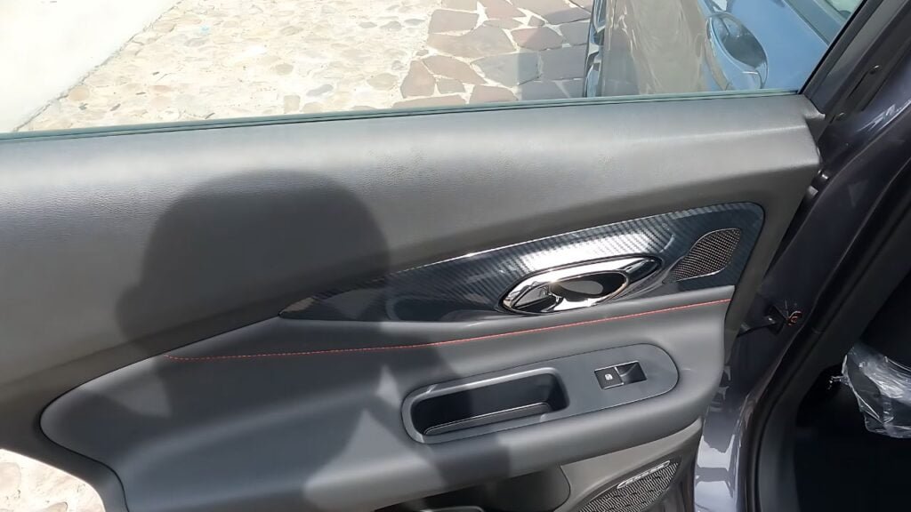 Interior Features and Technology