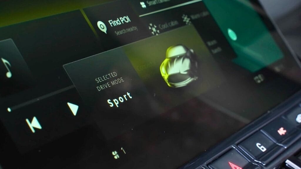 2025 Aston Martin Vantage