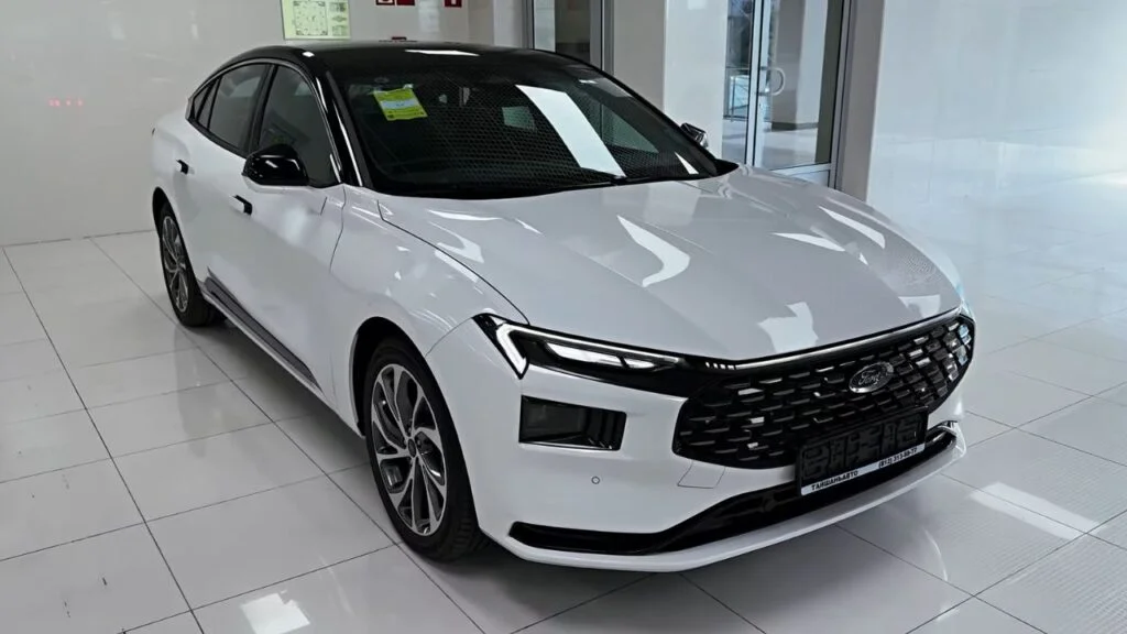 2025 Ford Mondeo Exterior Design