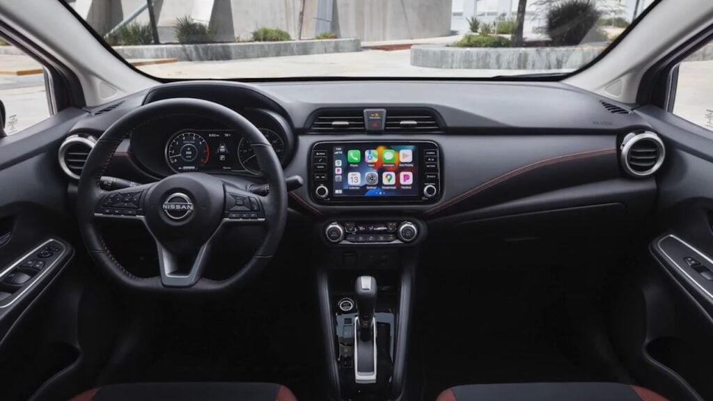 2025 Nissan Versa