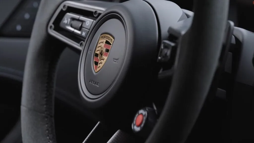 2025 Porsche 911 Steering