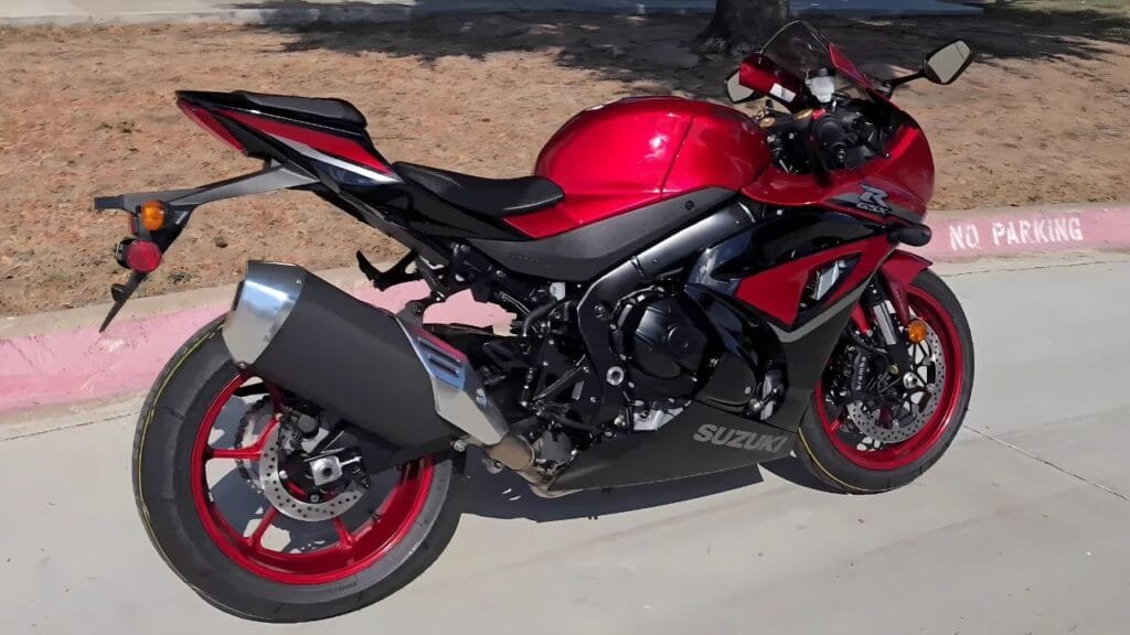 2025 Suzuki GSX-R1000 specifications