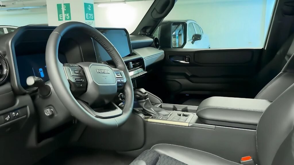 Keyless Access and Interior Features