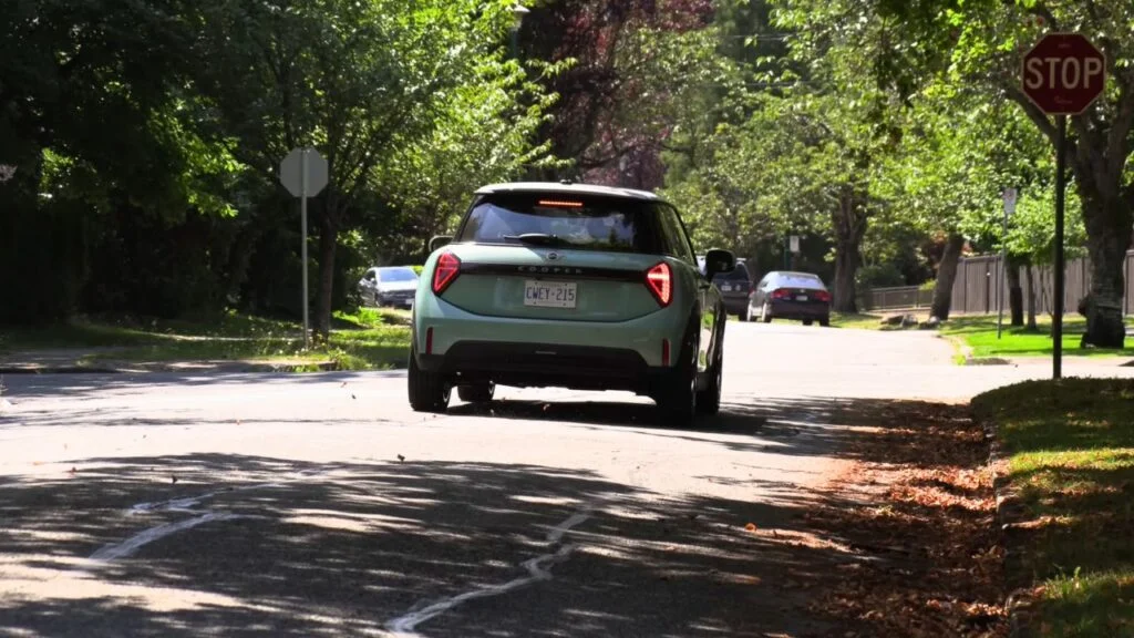 2025 Mini Cooper S Ride and Handling