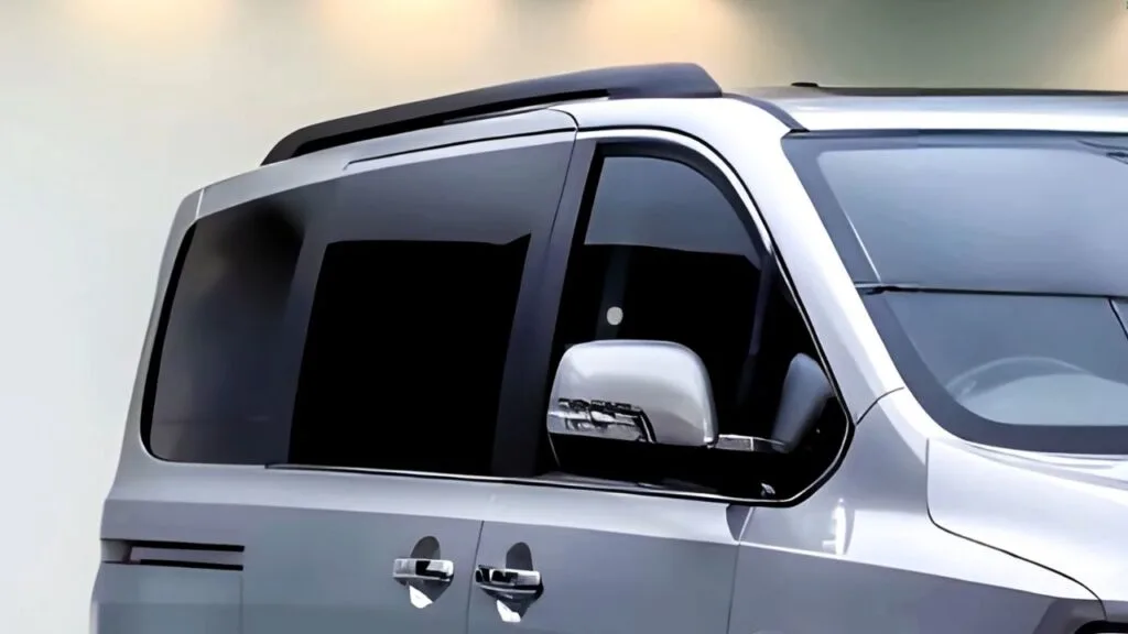 2025 Hyundai Grand Starex