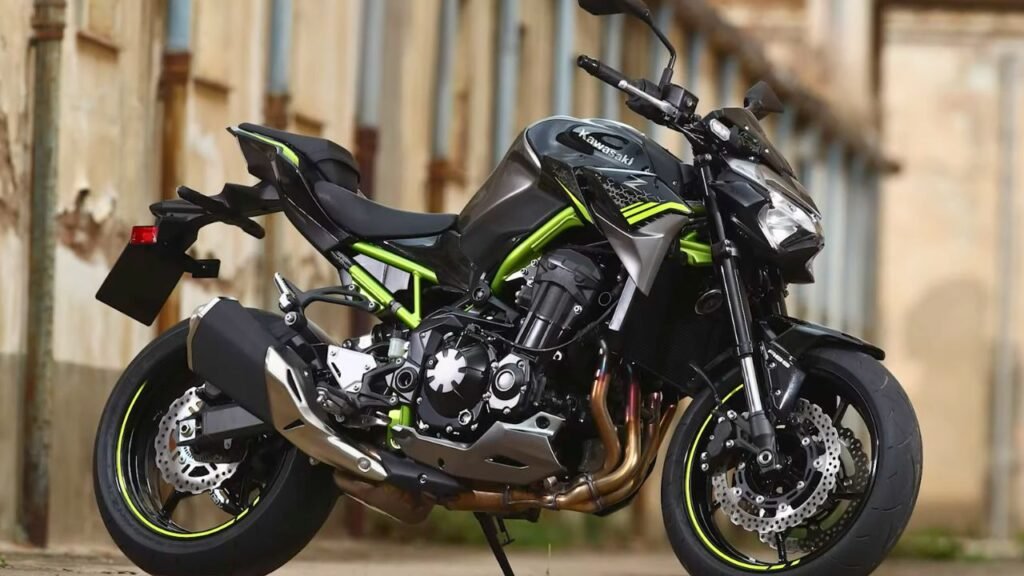2025 Kawasaki Z900 Engine Performance