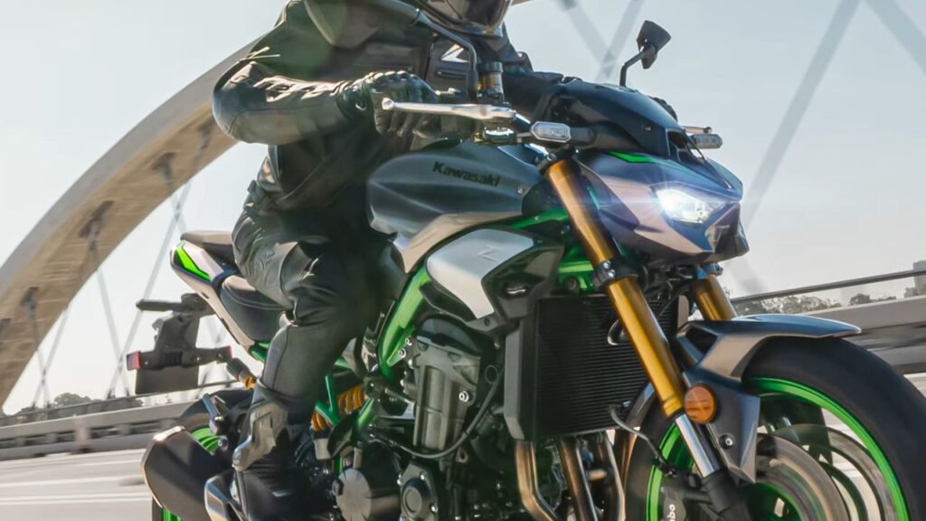 2025 Kawasaki Z900 Pricing and Availability