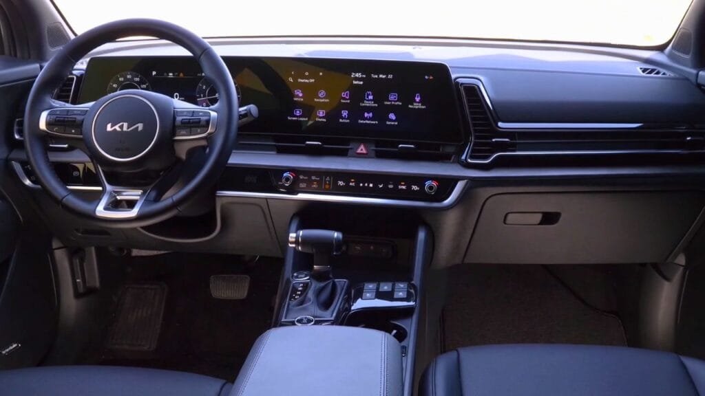 2025 Kia Sportage Hybrid Interior