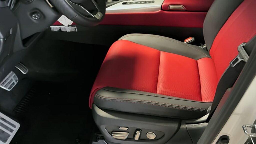2025 Lexus LX 600 Seats