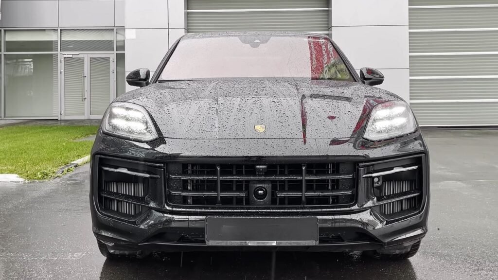 2025 Porsche Cayenne