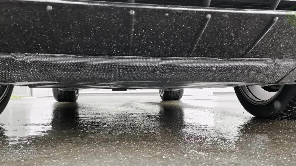 2025 Porsche Cayenne Ground Clearance