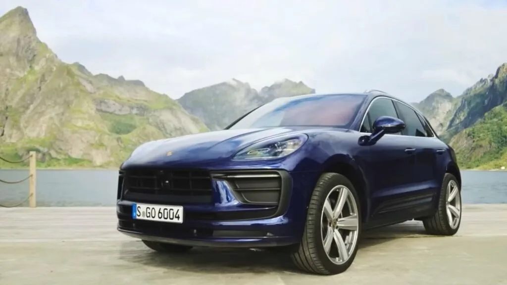 2025 Porsche Macan