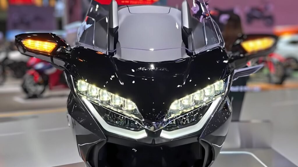 2025 Honda Goldwing Ride Modes and Customization