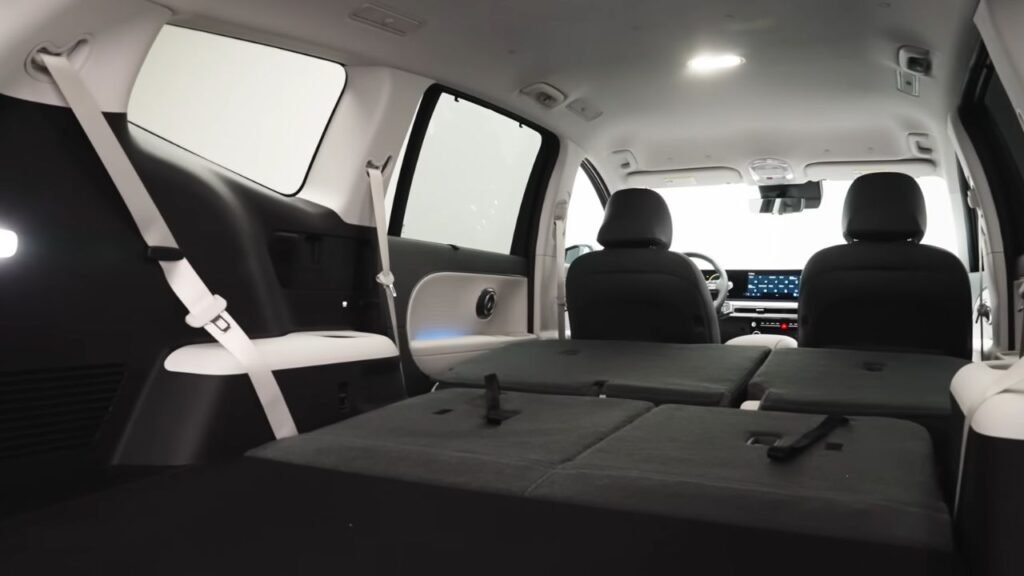 2025 Hyundai Ioniq 9 Boot Space
