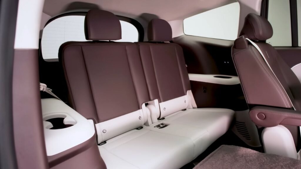 2025 Hyundai Ioniq 9 Seats