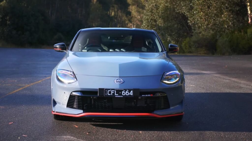 2025 Nissan Z Exterior Details and a Legendary Finish