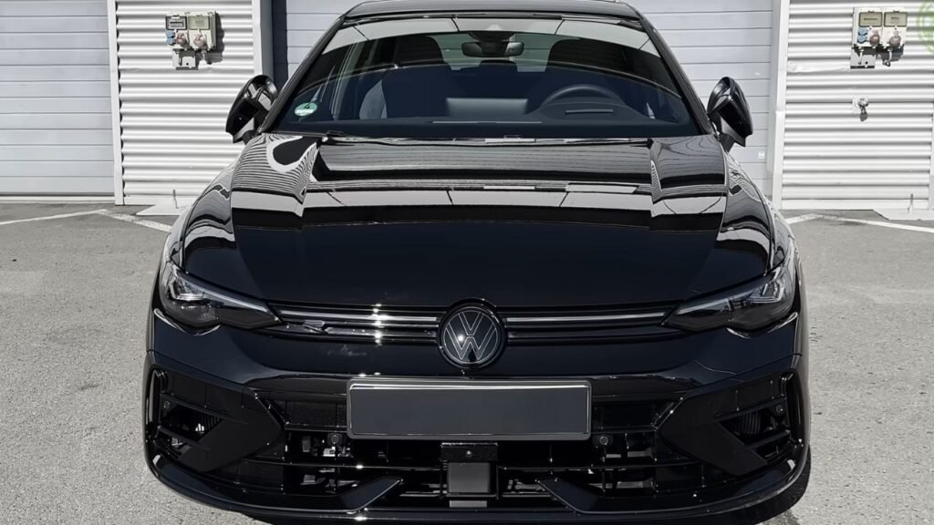 2025 VW Golf R Black Edition Front Look
