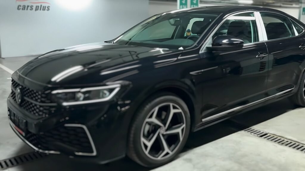 2025 Volkswagen Passat Exterior Design
