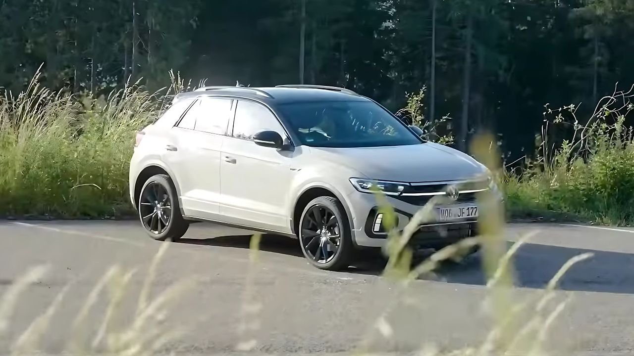 2025 Volkswagen T-Roc: What’s New in the Popular Crossover? - Dal Motors