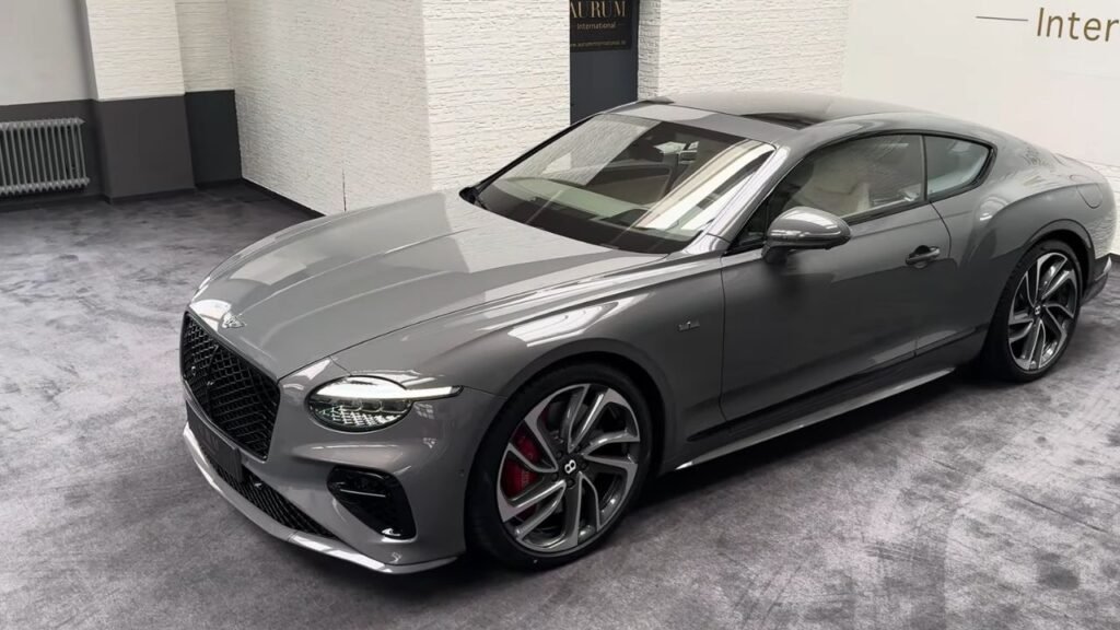 2025 Bentley Continental GT Expected Competitors