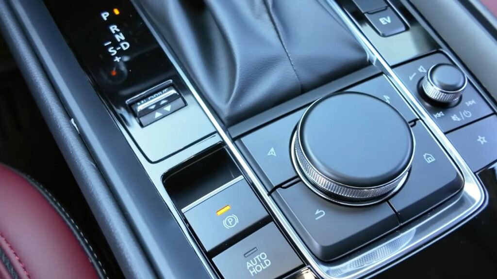 2025 Mazda CX-50 Gear Box