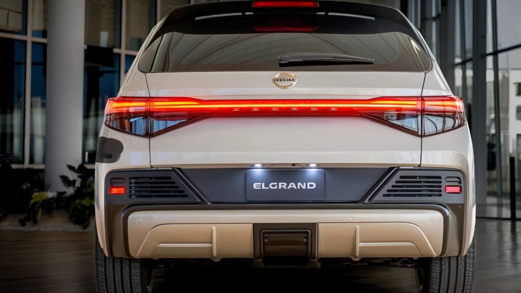 2025 Nissan Elgrand Specs