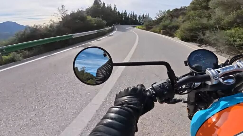 2025 Triumph Speed Twin 900 Ride