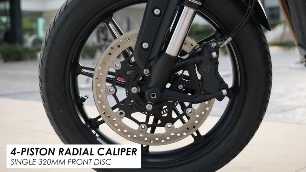 2025 Triumph Speed Twin 900 Tire