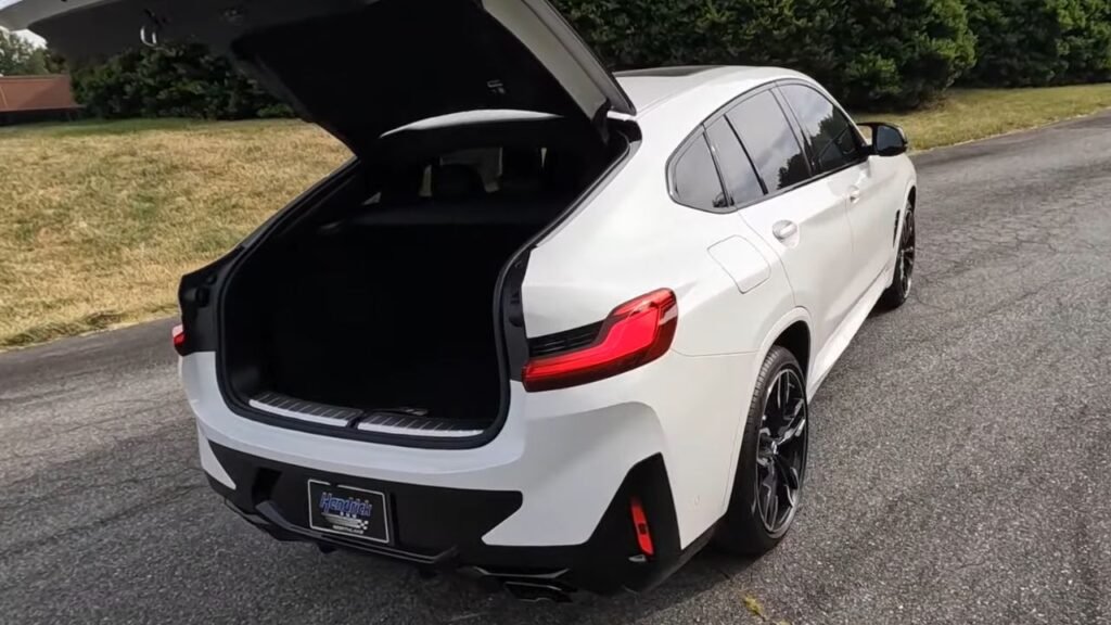 2025 BMW x4 M40i Rear Design and Cargo Space