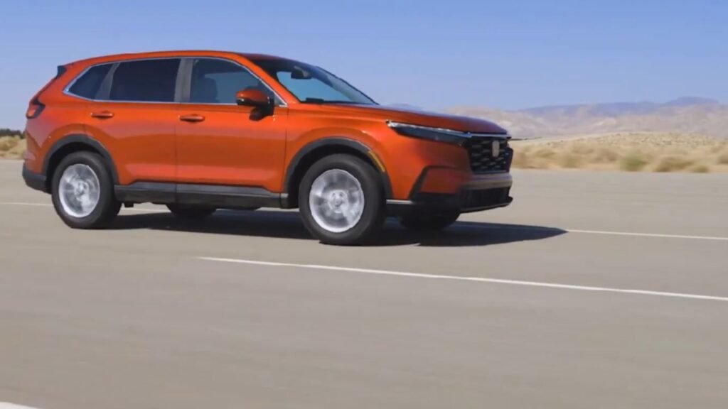 2025 Toyota RAV4 Cabin Quality and Features