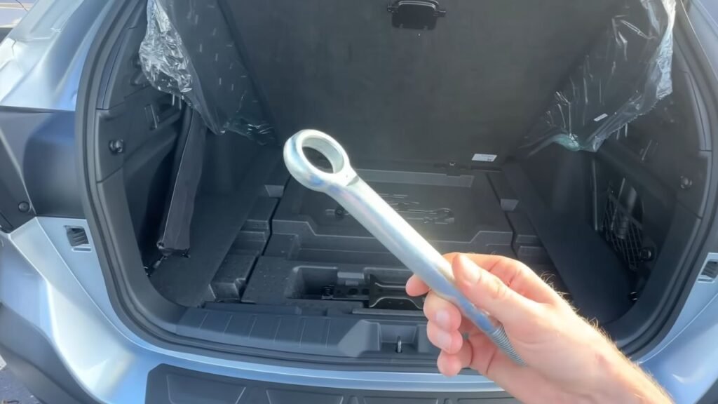 Rear Cargo Features and Tools