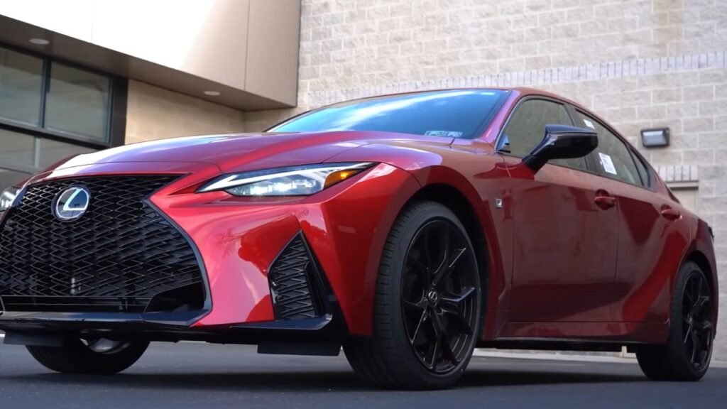 Exterior Design and Features