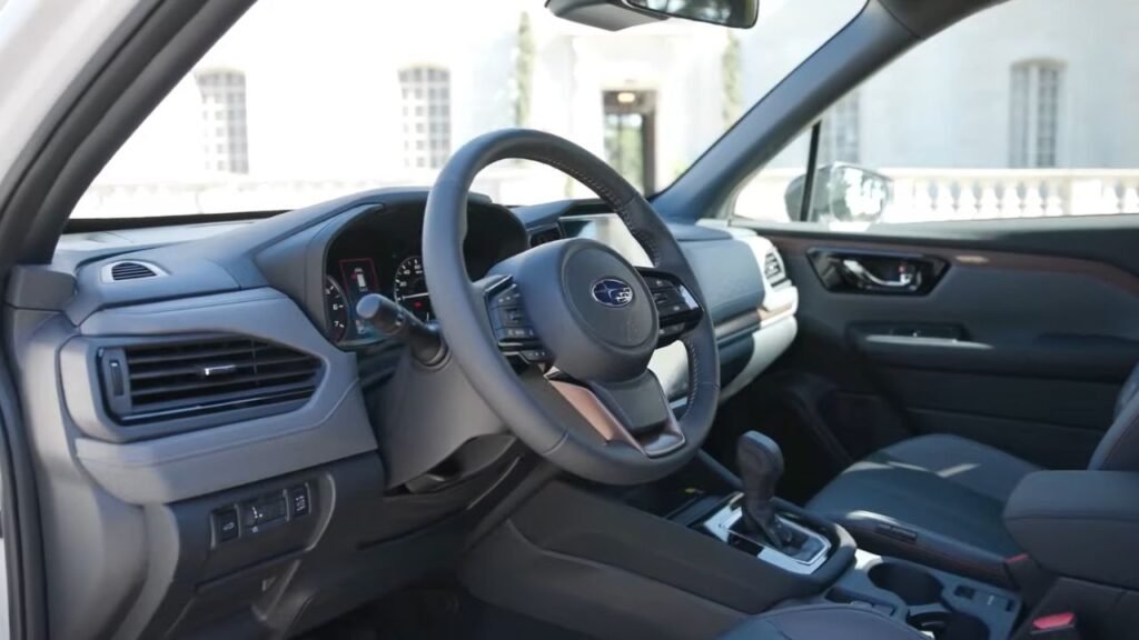 2025 Honda CR-V vs Subaru Forester: Interior Quality