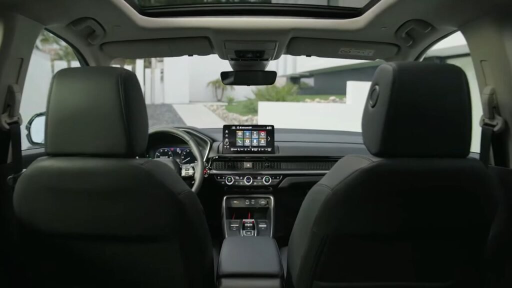 2025 Honda CR-V vs Subaru Forester: Seat Comfort