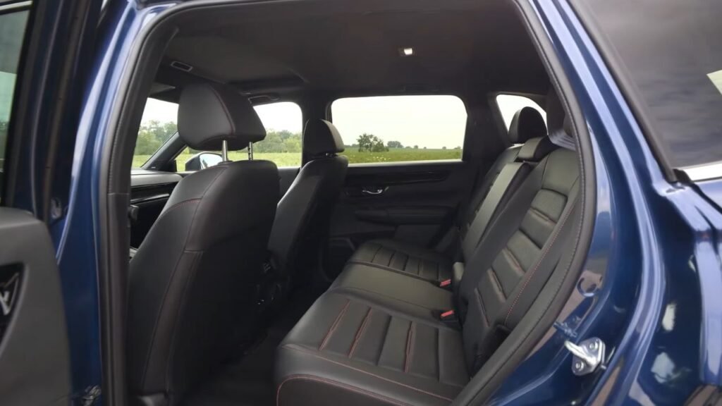 2025 Honda CR-V vs Subaru Forester: Seat Comfort