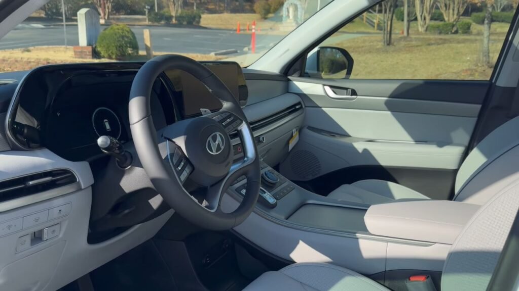 2025 Hyundai Palisade SEL Trim Interior