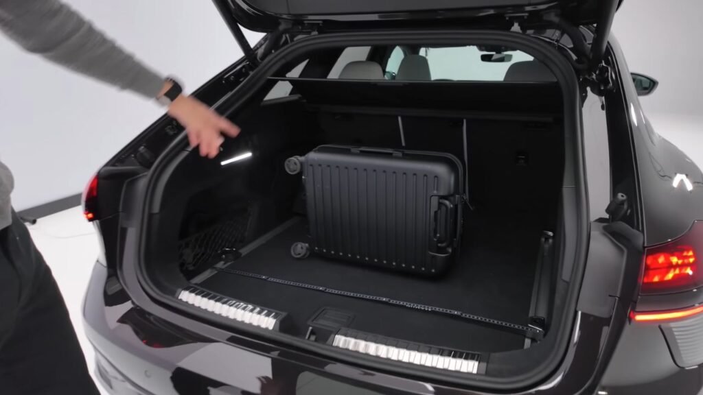 2026 Audi A6 Avant Cargo Space