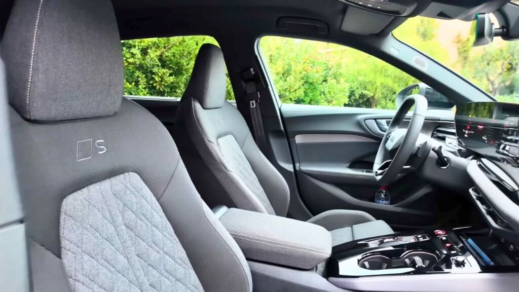 2026 Audi A6 Avant Interior Front Seat Cabin