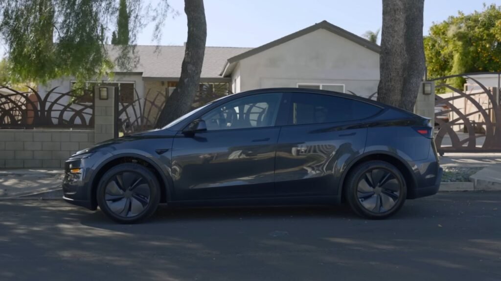 2025 Tesla Model Y Exterior