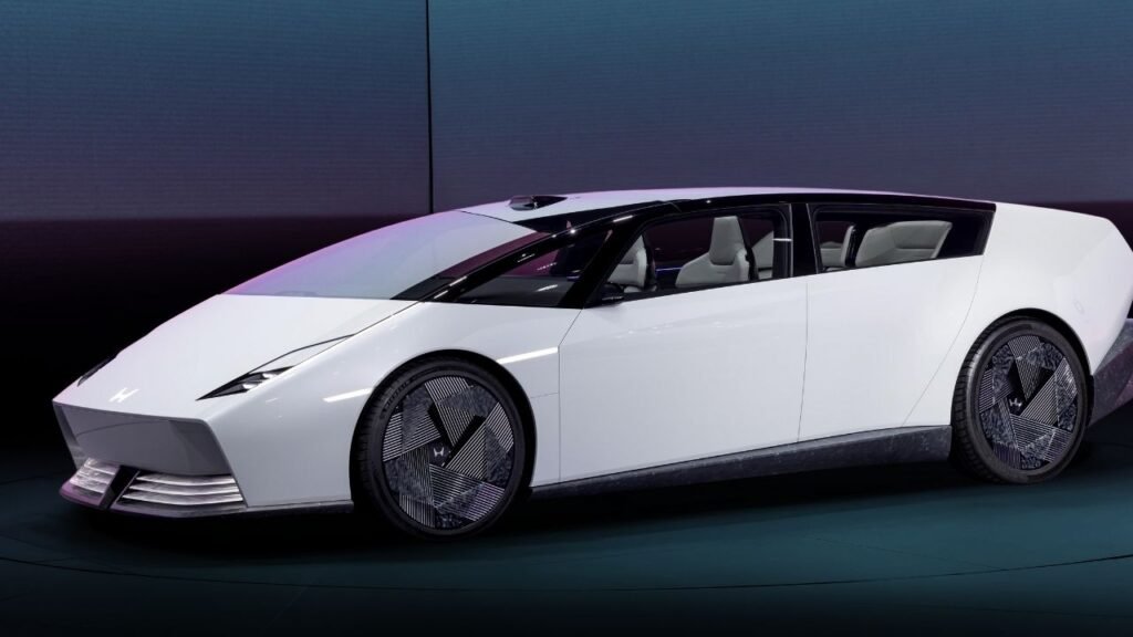 2027 Honda 0 Saloon