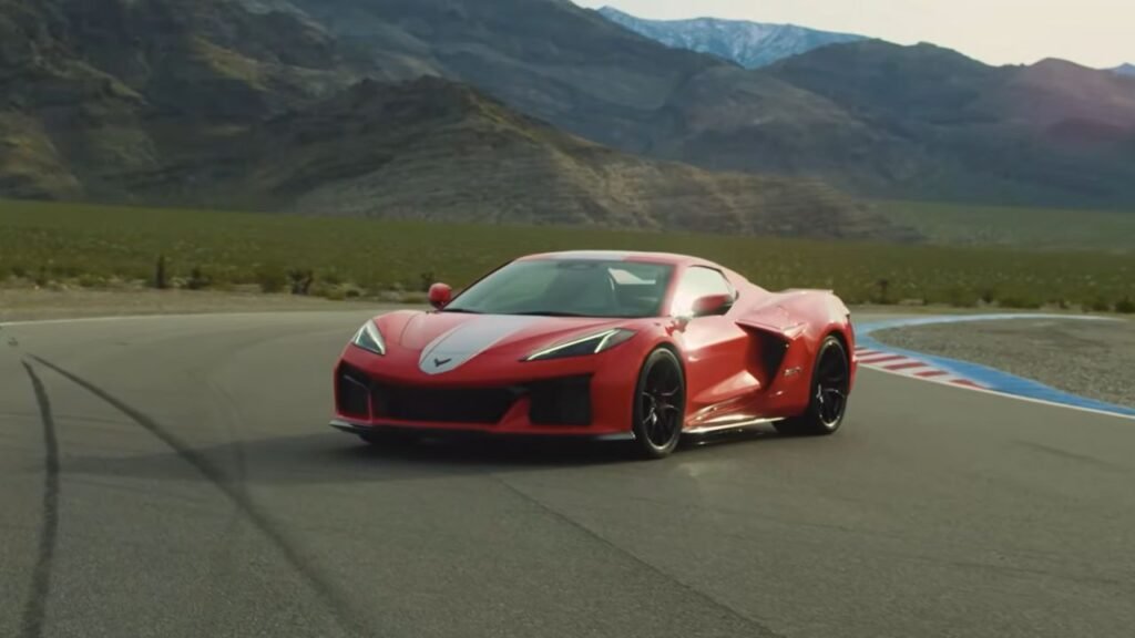 2027 corvette grand sport graphics