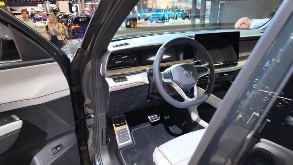 2027 vw atlas interior photos