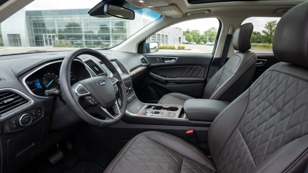 2025 Ford Edge Interior